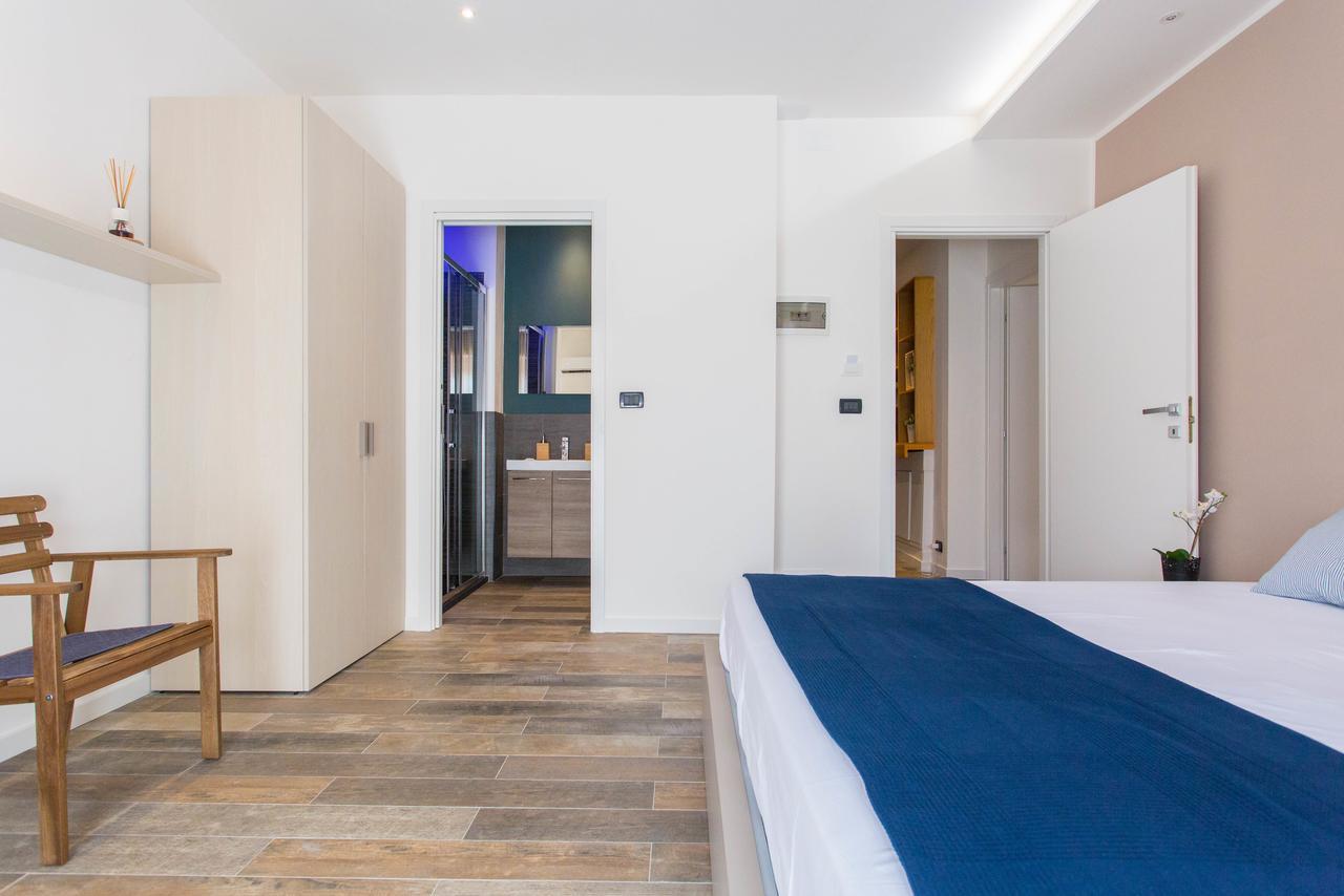 Politeama Luxury Suites Palermo Exterior foto