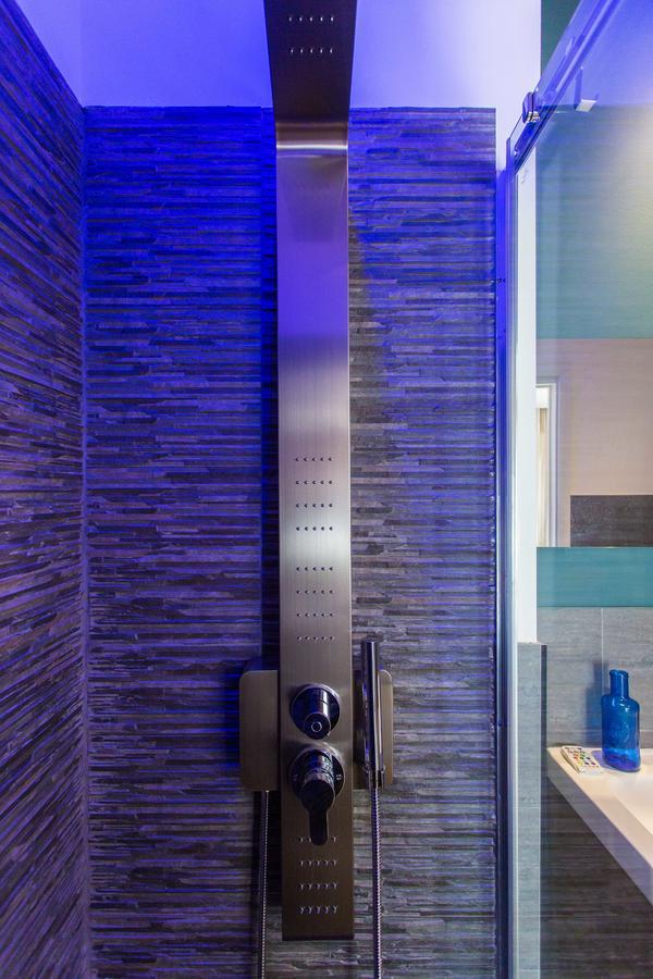 Politeama Luxury Suites Palermo Exterior foto