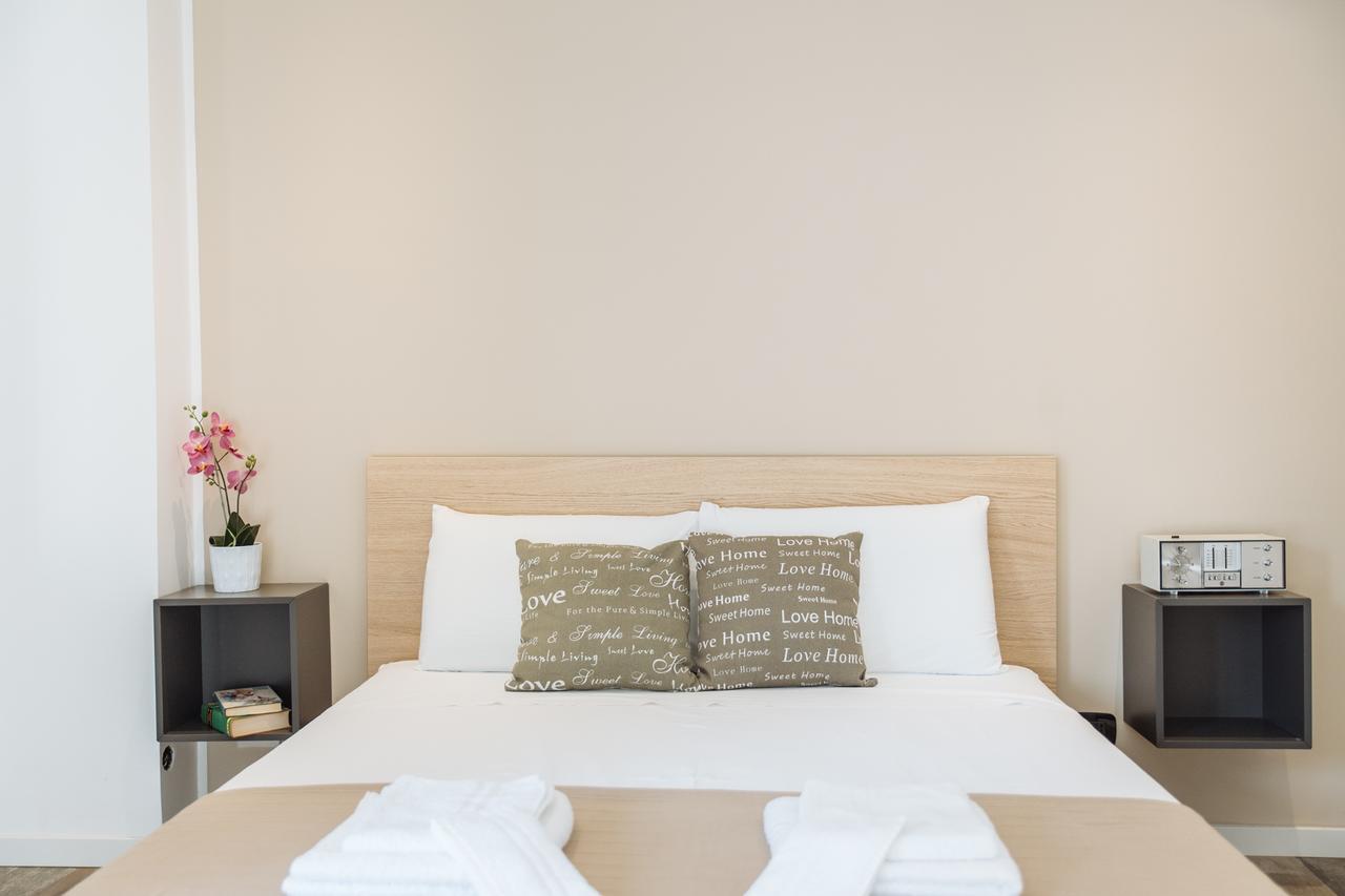 Politeama Luxury Suites Palermo Exterior foto